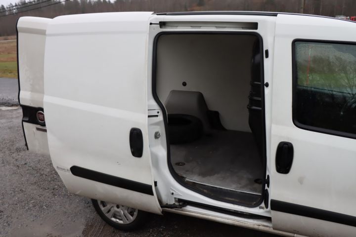 734600-27 Fiat Doblo -16 Regnr: YDX553