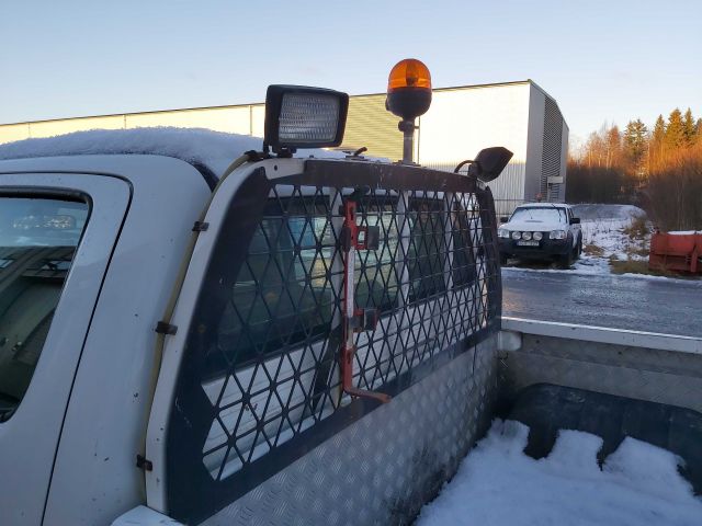 734626-15 Toyota Hilux 2.5 D 4WD -12 LBJ450