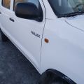 734626-27 Toyota Hilux 2.5 D 4WD -12 LBJ450