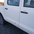 734626-29 Toyota Hilux 2.5 D 4WD -12 LBJ450