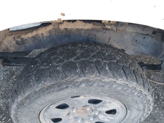 734626-38 Toyota Hilux 2.5 D 4WD -12 LBJ450