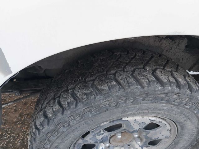 734626-44 Toyota Hilux 2.5 D 4WD -12 LBJ450