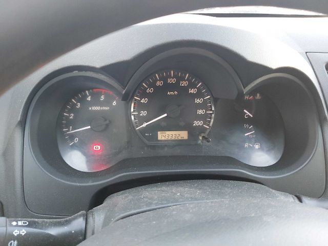 734626-60 Toyota Hilux 2.5 D 4WD -12 LBJ450