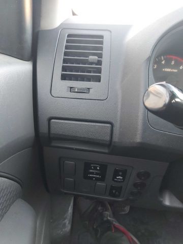 734626-62 Toyota Hilux 2.5 D 4WD -12 LBJ450