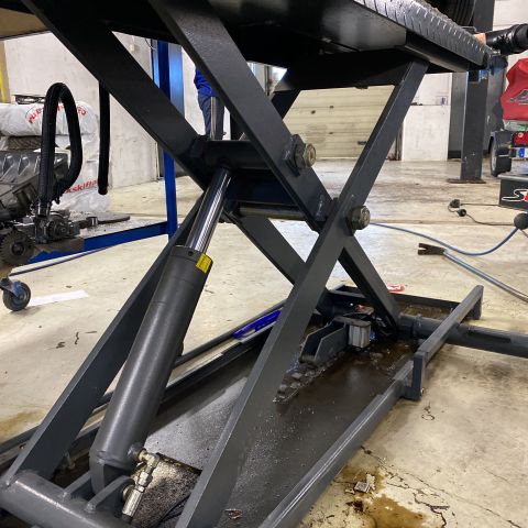 728541-2 Scissor lift 3000kg - Nordic by EAE