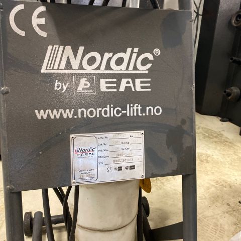 728541-6 Scissor lift 3000kg - Nordic by EAE