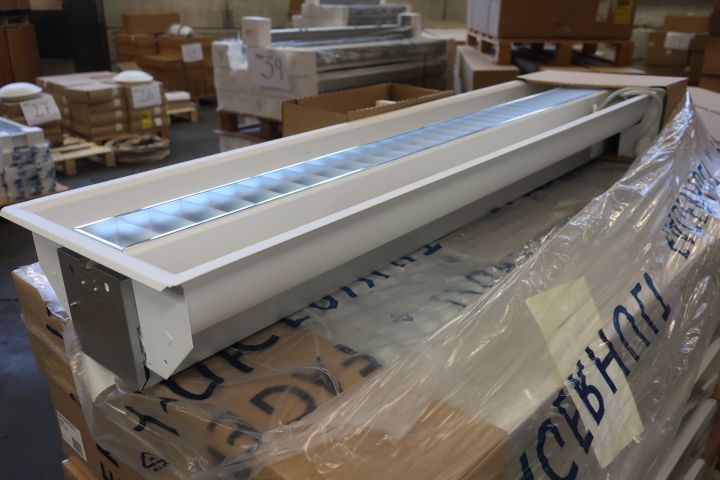 719204-3 15pcs Fagerhult Indigo Combo 1x28W VTB 120x30cm