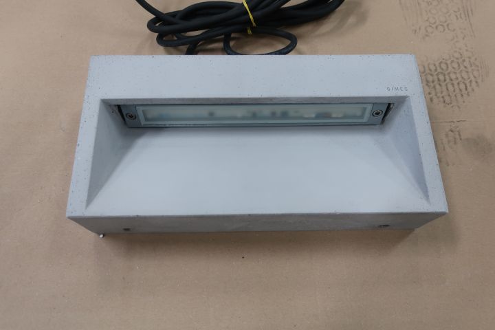 719234-4 2 outdoor lighting Simes Concrete Wall LED 29x6x15cm
