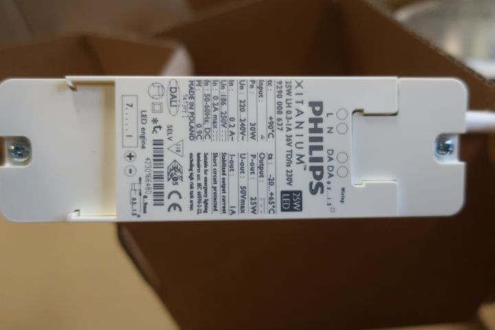 719347-4 15st Fagerhult Pleiad Comfort G3