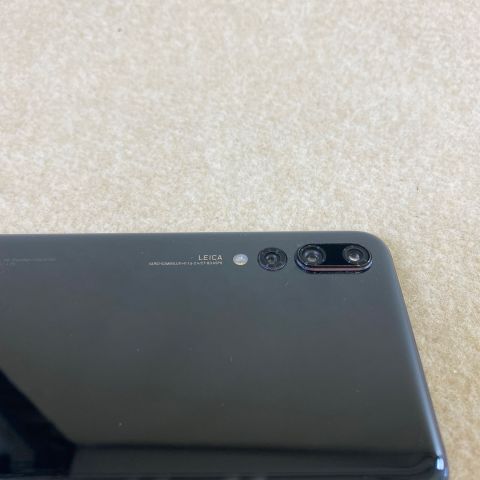 HUAWEI P20 Pro ブラック 黒 SIMフリー CLT-L29 グロ版 Huawei P20 Pro (CLT-L29) - PS Auction - We value the future