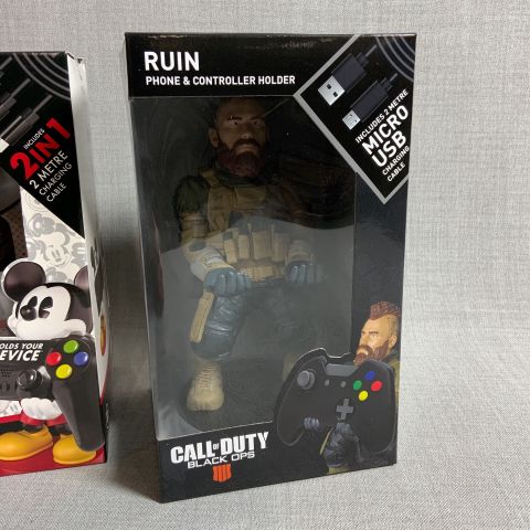 734509-2 Mobile / Handheld Cable Guys (Mickey Mouse, Chewbacca & Ruin)