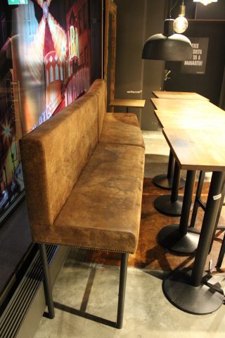 662004-13 Restaurant furniture