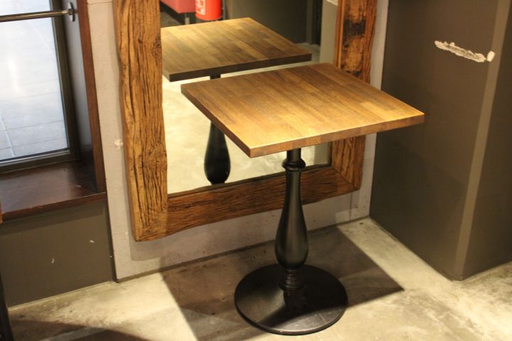 662004-18 Restaurant furniture