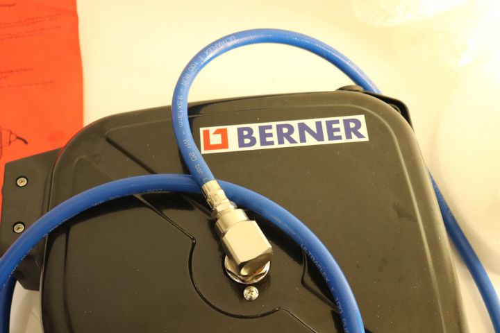 703956-2 Steiner Compressed Air Hose Roll 9.5x13 1/4 Inch 12 Meters