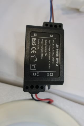 718579-3 Pallet with various LED luminaires, i.a. HERRING