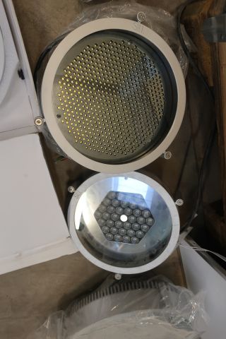 718579-6 Pallet with various LED luminaires, i.a. HERRING