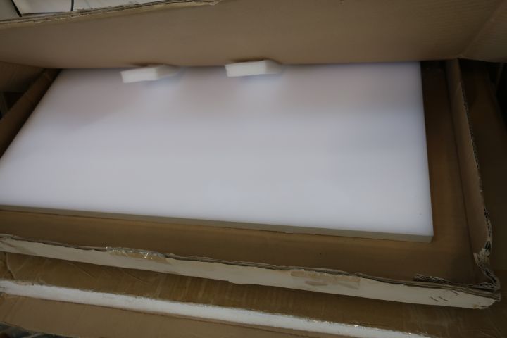 718579-13 Pallet with various LED luminaires, i.a. HERRING