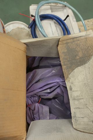 718624-7 10 stools of powder coating paints, i.a. Jotun, Teknos, DuPont et al.