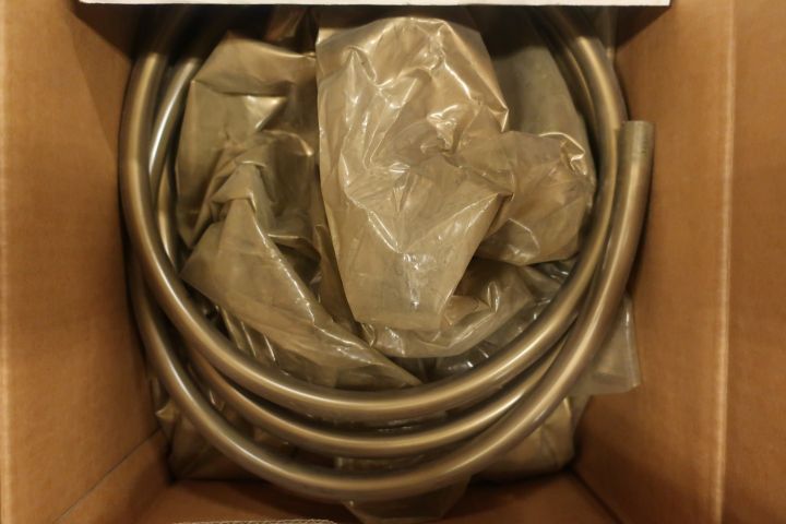 718624-32 10 stools of powder coating paints, i.a. Jotun, Teknos, DuPont et al.