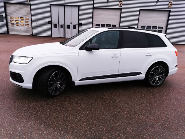 737213-2 Audi Q7 SQ7 4.0 TDI quattro (435hp) - 2018 (KEE275)