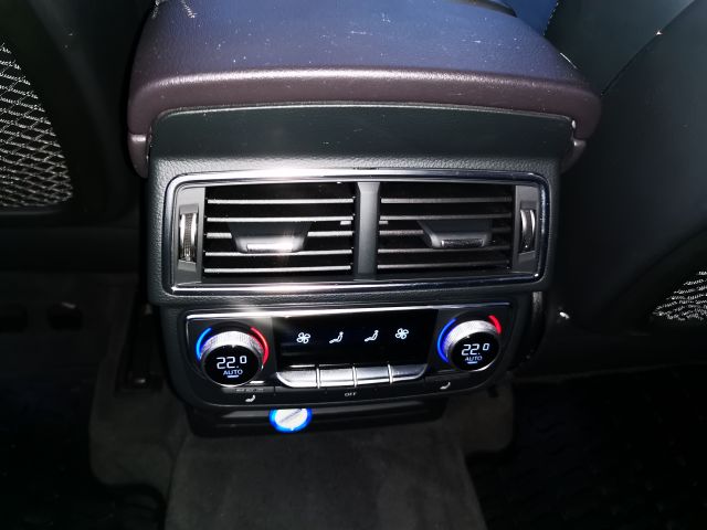 737213-24 Audi Q7 SQ7 4.0 TDI quattro (435hp) - 2018 (KEE275)