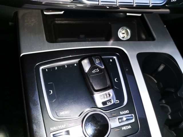 737213-32 Audi Q7 SQ7 4.0 TDI quattro (435hp) - 2018 (KEE275)