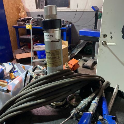 728553-8 Rostskyddsspruta - Tank, pump & spruta