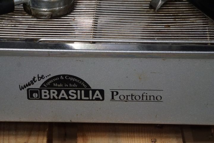 735196-3 Coffee machine Brasilia portofino