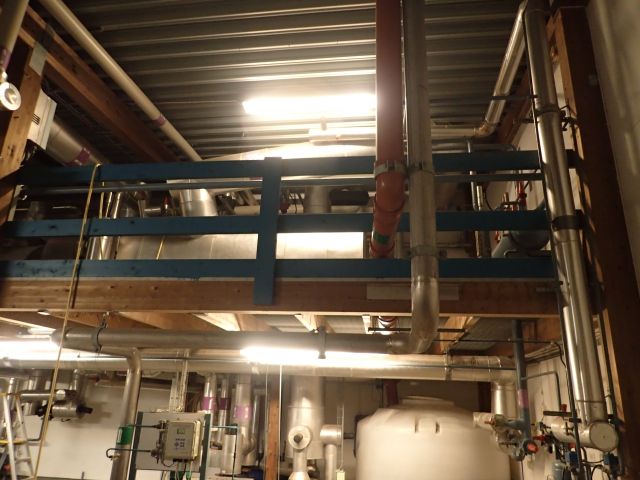 687997-20 Large refrigeration system for industry