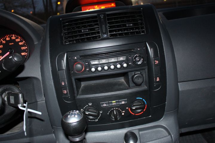 665272-46 Citroen Jumpy HDi, (13957 mil) - 2013