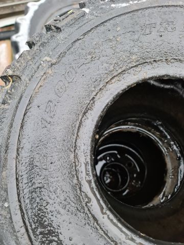 735153-3 4 Kings tire construction tires 22x12.00