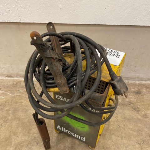 734792-4 MMA welding ESAB THE 140