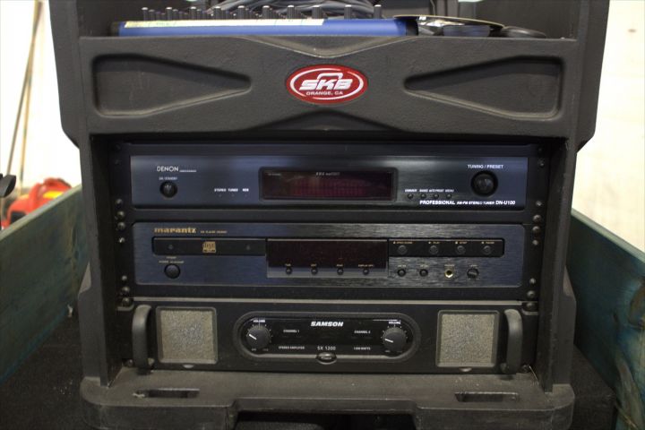 717531-5 PA with Samson mixer table (MDR1064), Samson output stage SX1200