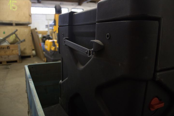 717531-3 PA with Samson mixer table (MDR1064), Samson output stage SX1200