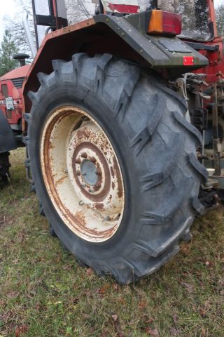 691298-15 Tractor, SAME LASER 110 V 4WD -85