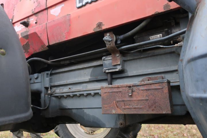 691298-50 Tractor, SAME LASER 110 V 4WD -85