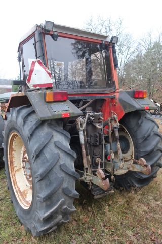 691298-54 Tractor, SAME LASER 110 V 4WD -85
