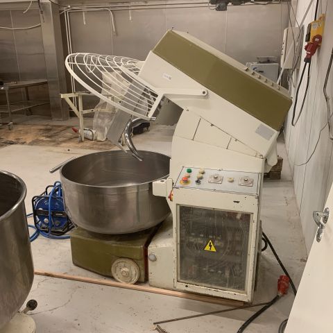 731672-3 Dough mixer planetary mixer Sottoriva SA / 120