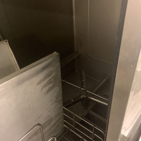 731676-6 Dishwasher: Back dishwasher Hoonved EDI 6, and sink