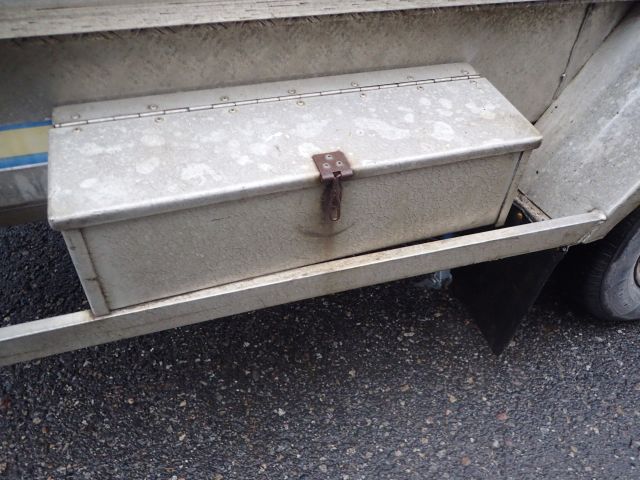 689095-10 Lööve trailer