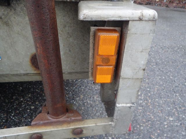 689095-19 Lööve trailer