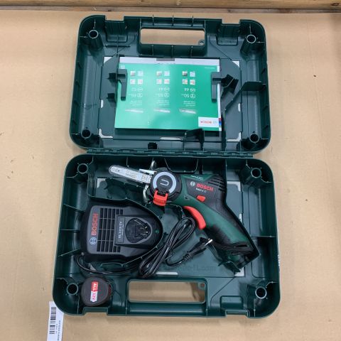 736617-3 Multisaw Bosch EasyCut 12V 2.5 Ah