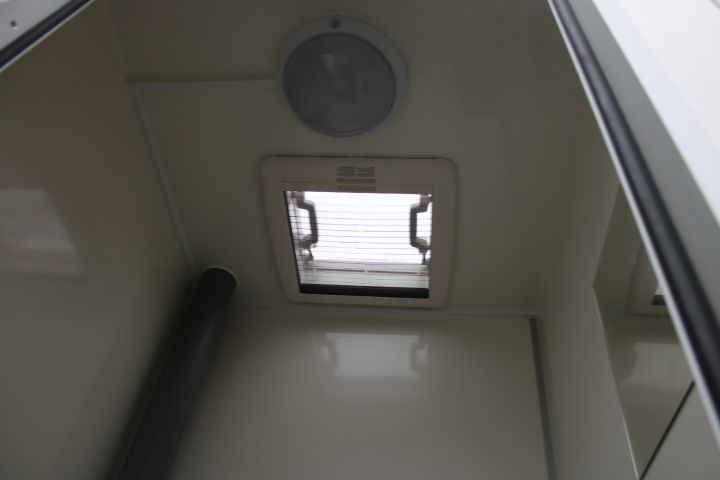 737849-26 Eurowagon Crew Booth Reg. No. JET60A -19