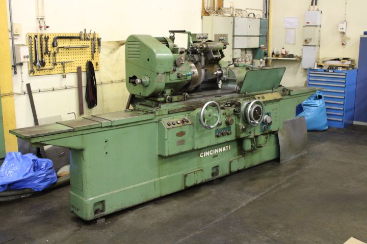 737863-1 Hydraulic Universal Grinding Machine Cincinnati