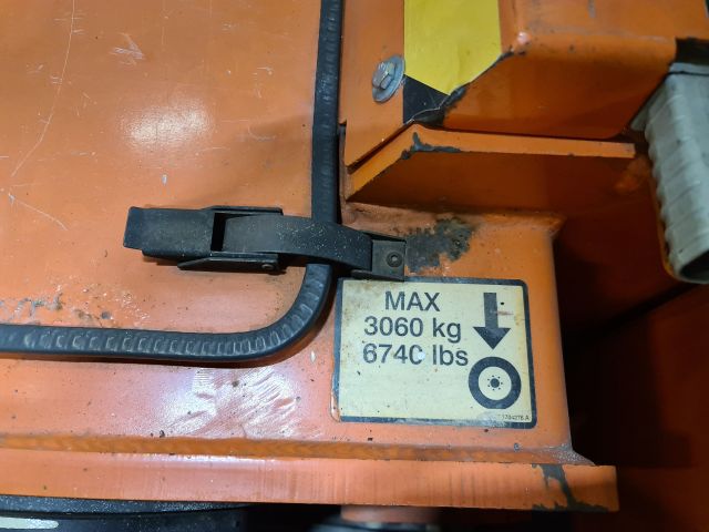 737881-9 Bomlift JLG E300 AJP