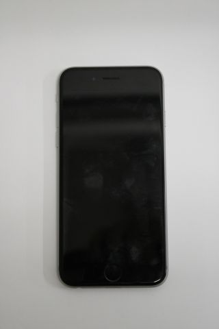 737905-3 Iphone x7 (icloud-locked)