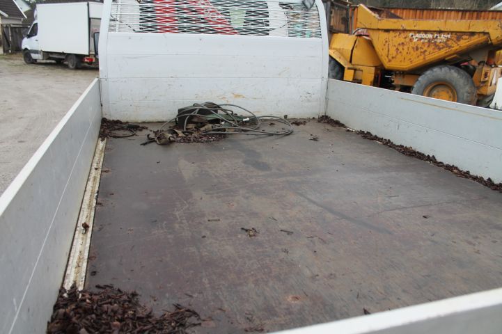 737882-18 Crane truck IVECO 35C12 Year 2004