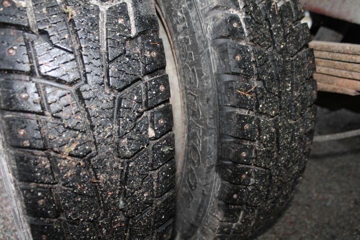 737882-26 Crane truck IVECO 35C12 Year 2004