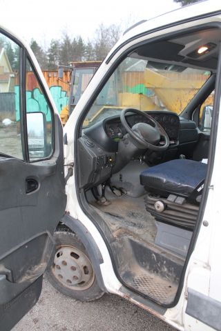 737882-30 Crane truck IVECO 35C12 Year 2004