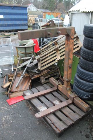 737882-51 Crane truck IVECO 35C12 Year 2004